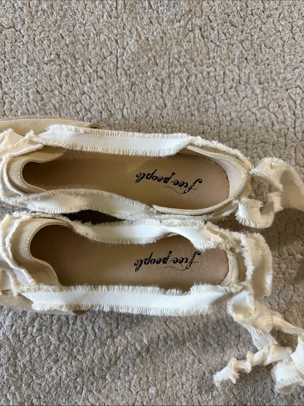 FREE PEOPLE DESTINO ESPADRILLE PLATFORMS IN ECRU Size 39/8.5
